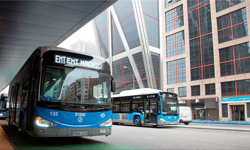 EMT inaugurates free electric bus line