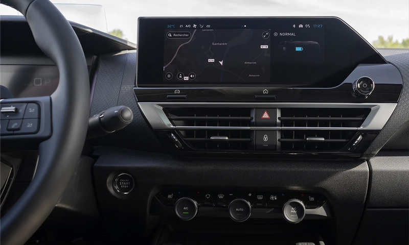 2023 Citroen e-C4 X electric car