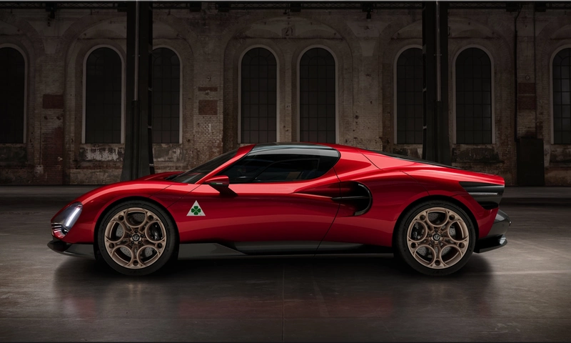 2024 Alfa Romeo 33 Stradale