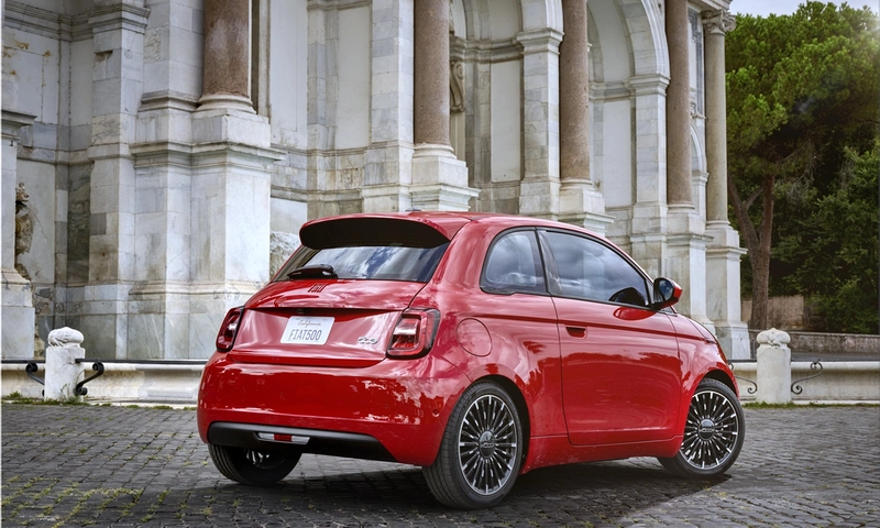 2024 Fiat 500e