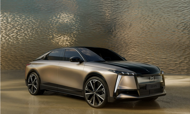 DS No8 Electric Car