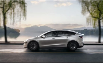 2027 Tesla Model Y L Premium