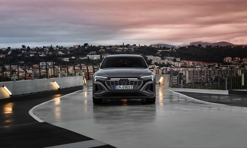 Audi Q8 Sportback e-tron