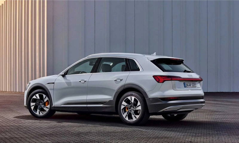 Audi e-tron 50 quattro