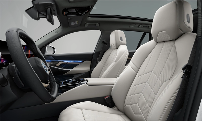 BMW i5 Touring