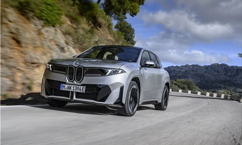BMW iX3