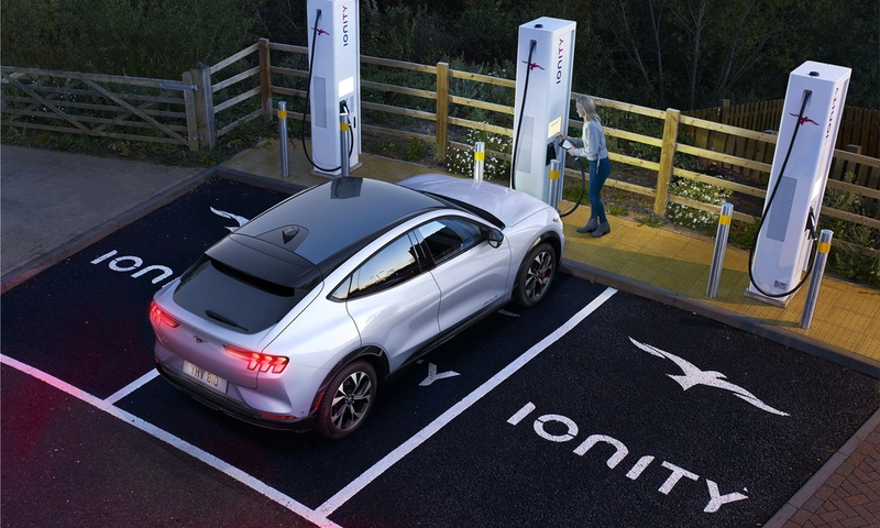 Ford Mustang Mach-E electric SUV delivers even faster charging