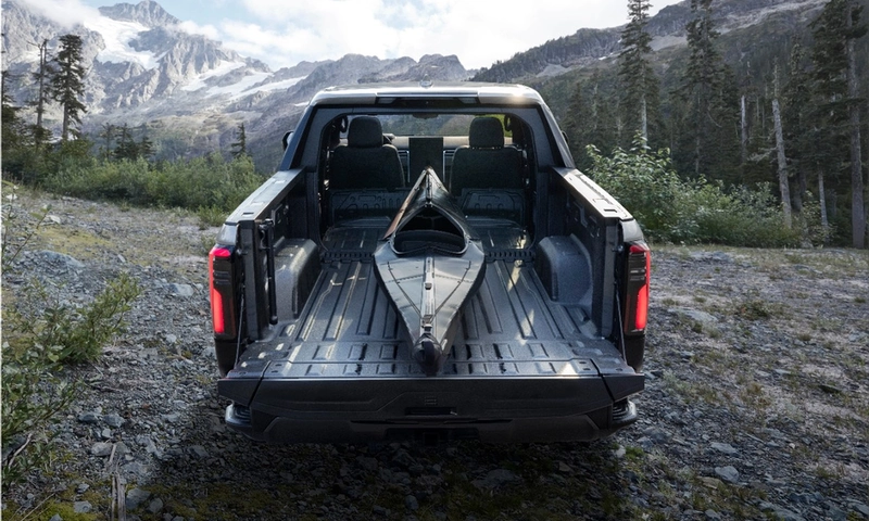 GMC Sierra EV Denali 1