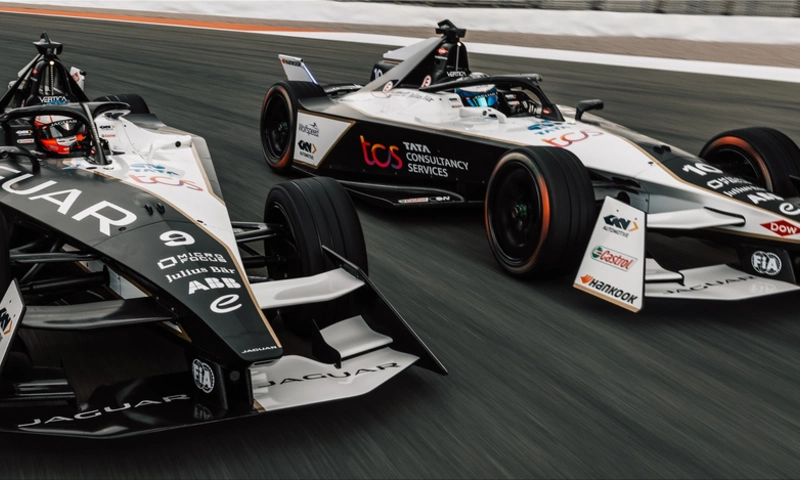 Jaguar I-TYPE 6