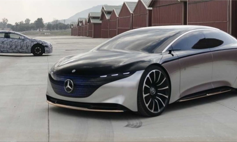 Mercedes-Benz EQS