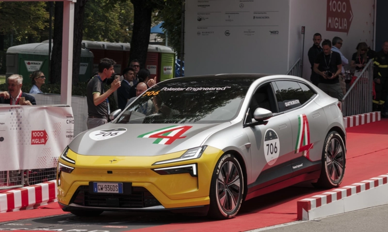 Polestar 4