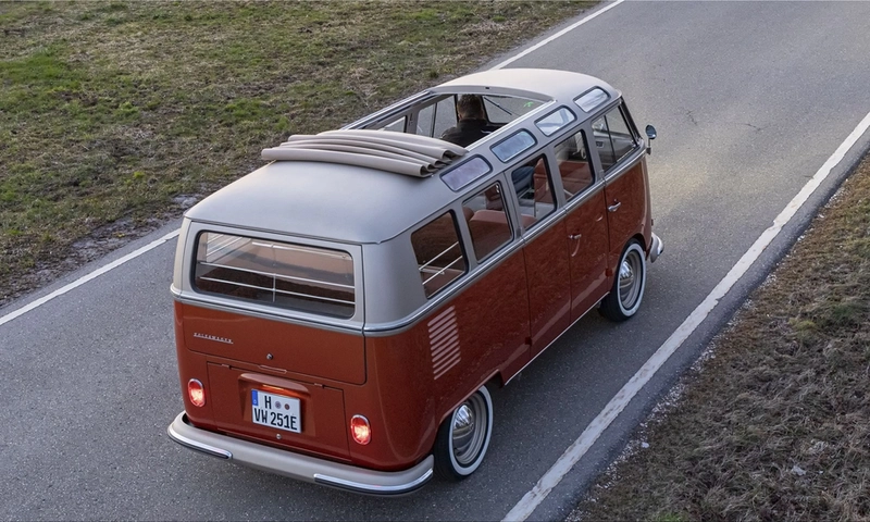Volkswagen e-BULLI: fully electric camper-van