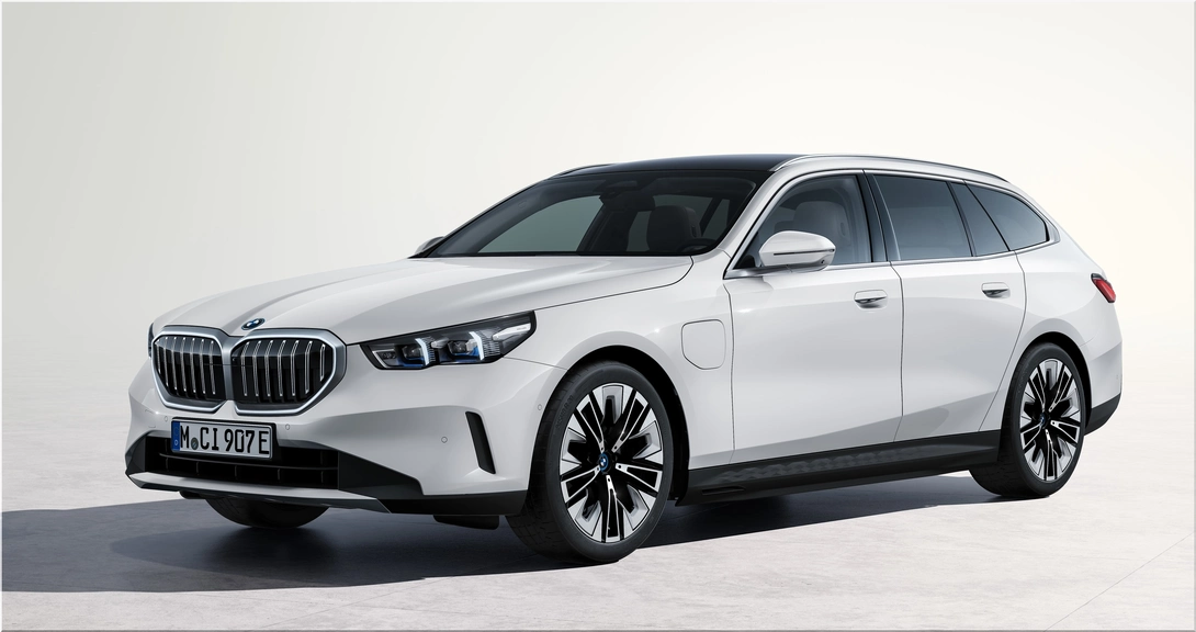 The New BMW i5 Touring: A Fully Electric Wagon That Combines Style and Space