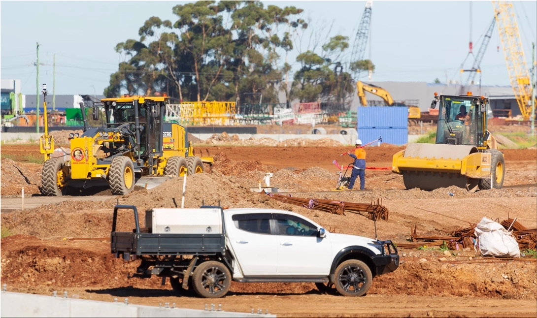 How to Maintain and Protect Electric Vehicles Used in Outdoor Work Environments