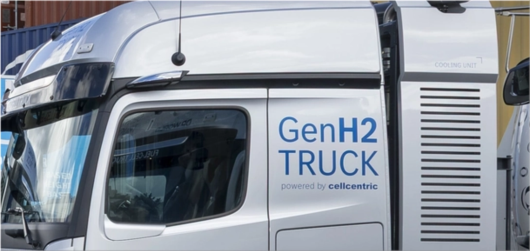 Mercedes-Benz GenH2 Trucks