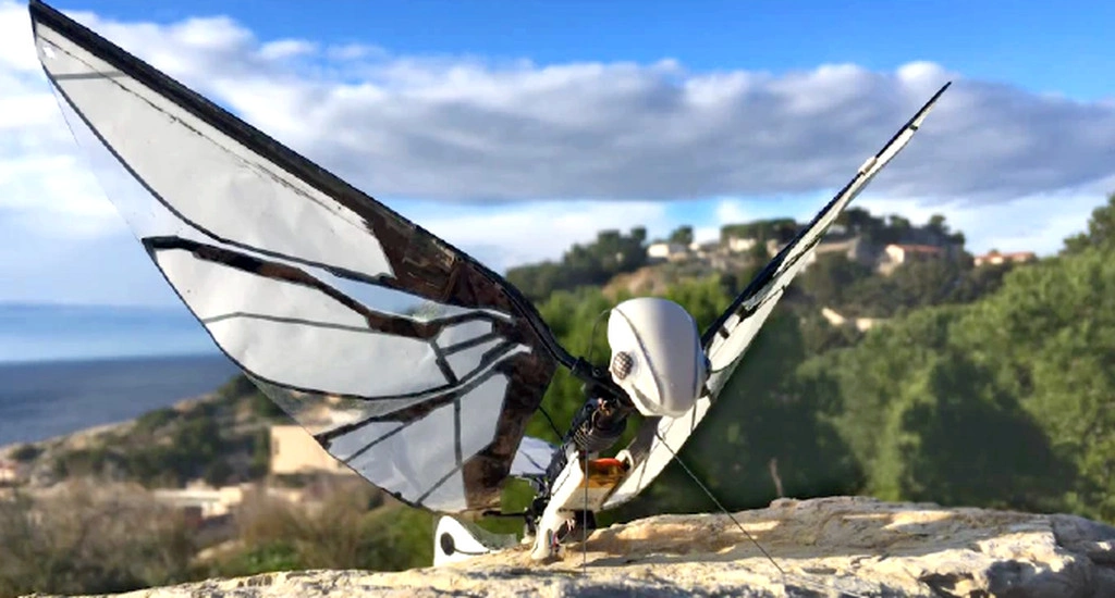 MetaFly flying robotic insect