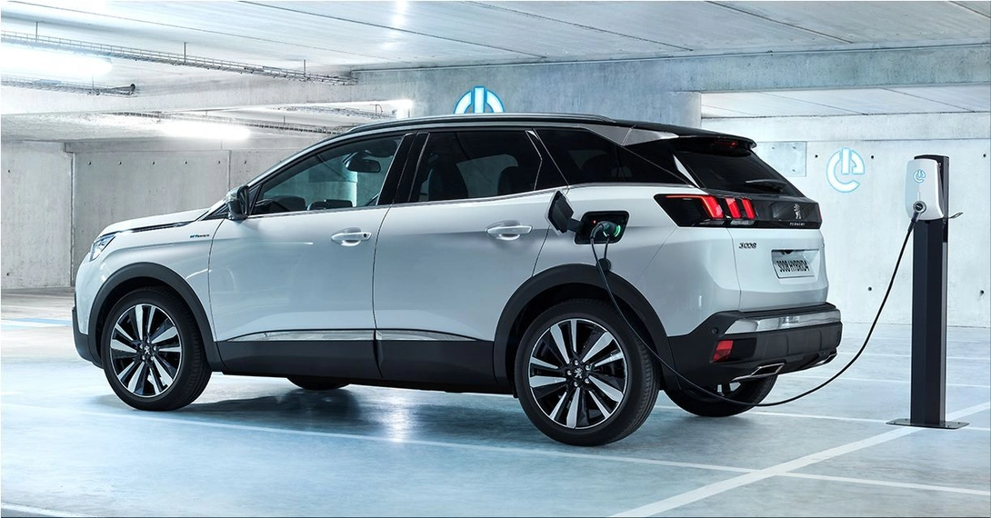 Peugeot 3008 GT Hybrid4