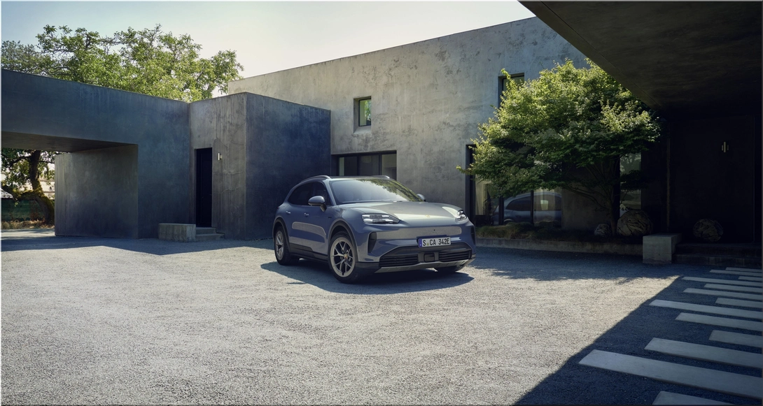 Porsche Cayenne S Electric