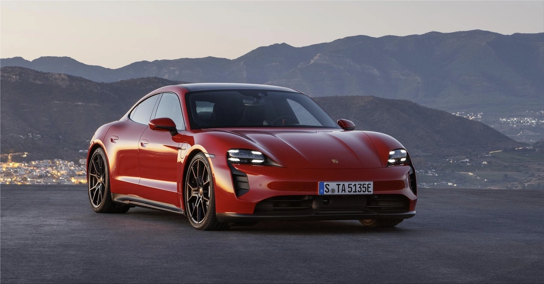 Porsche Taycan GTS