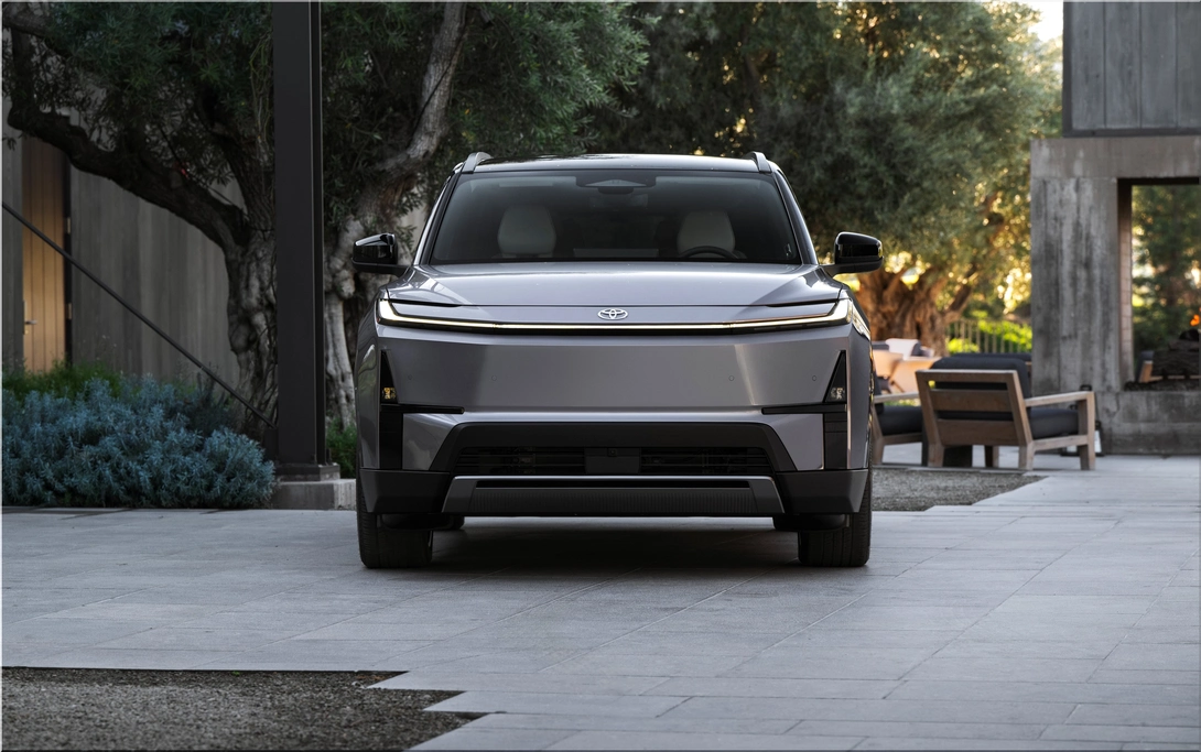 Toyota Highlander BEV 2027