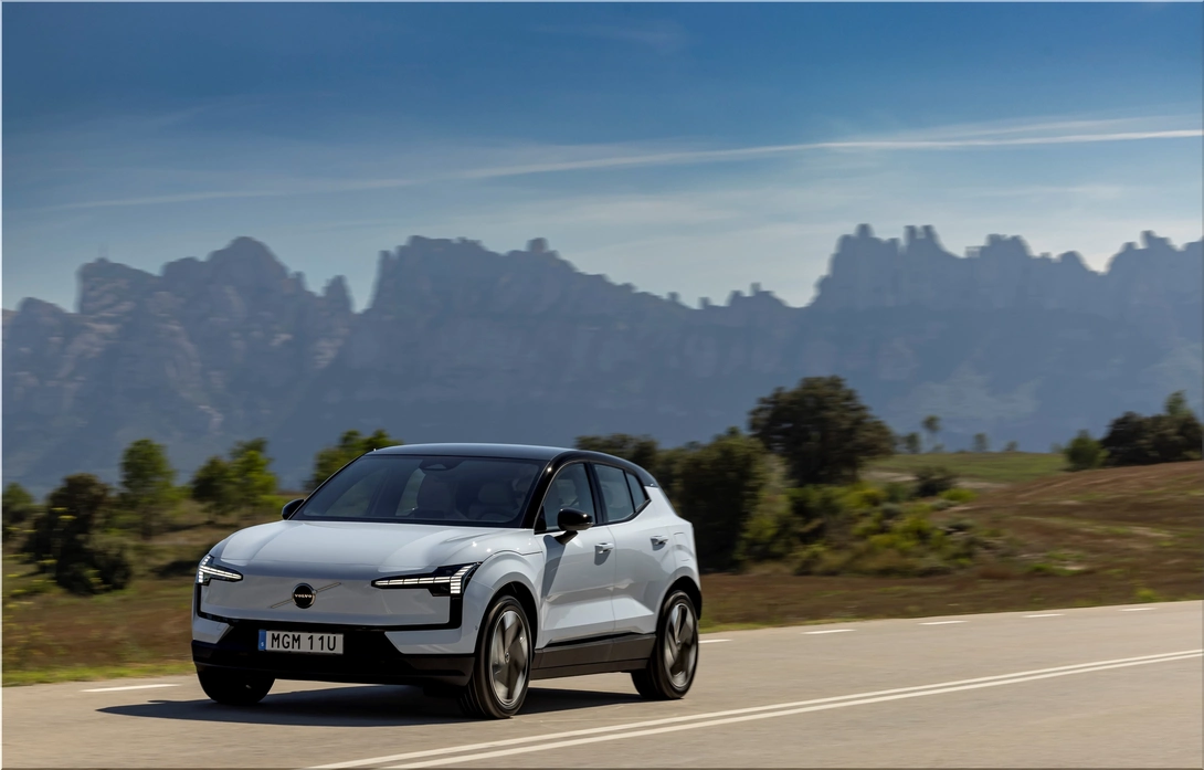 Volvo EX30