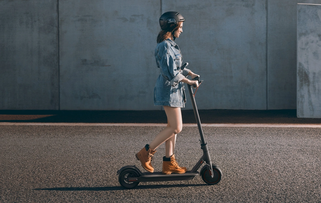 Xiaomi Mi Electric Scooter Pro - 45 km mileage